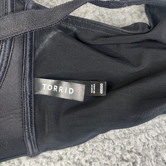 Torrid Dream T-shirt Bra Size 40DDD Black Lined Wire-Free Lightly Lined - Picture 3 of 4